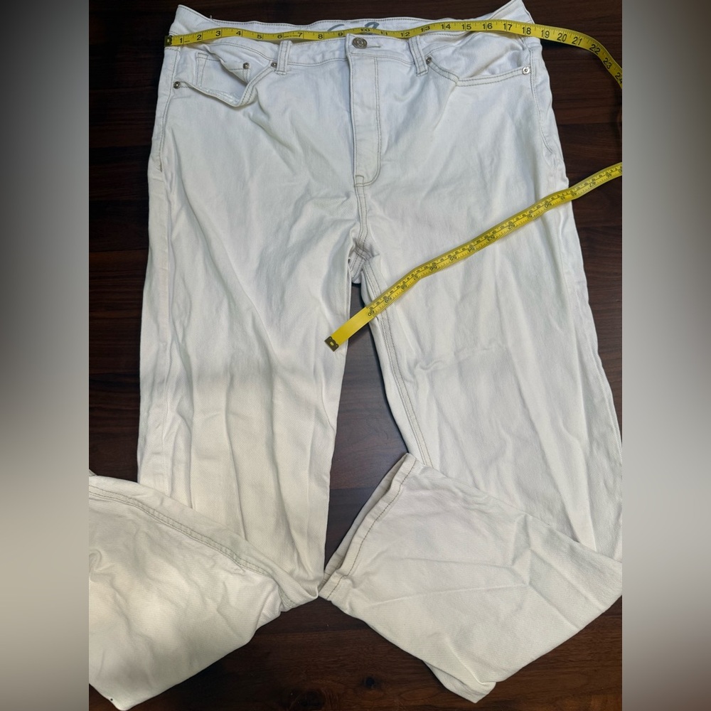 Seven7 Beige Denim Jeans size 16